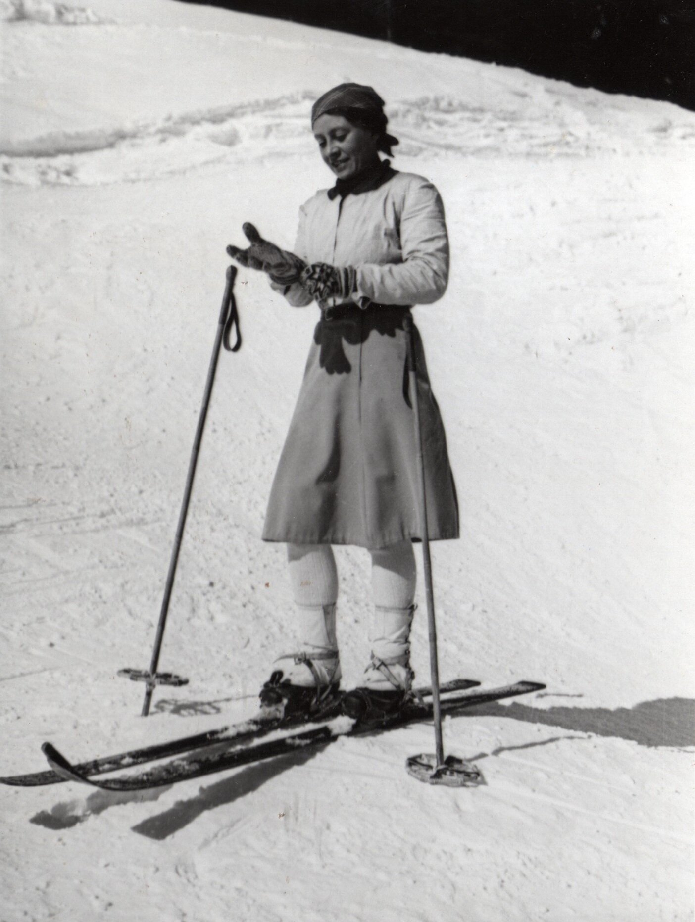 skirt+skis+young%21052.jpg