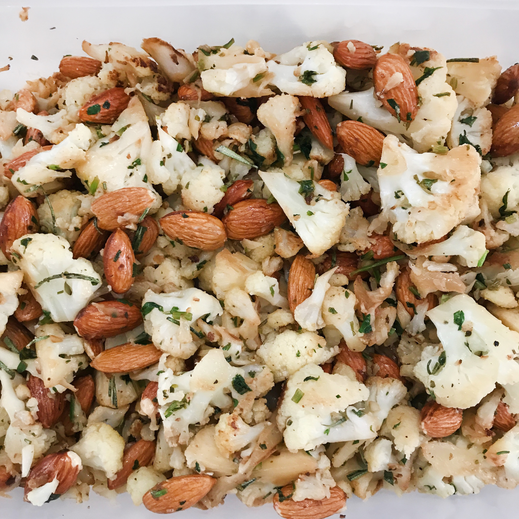  Roasted Cauliflower Salad with Lemon Parsley Viniagrette&nbsp; 