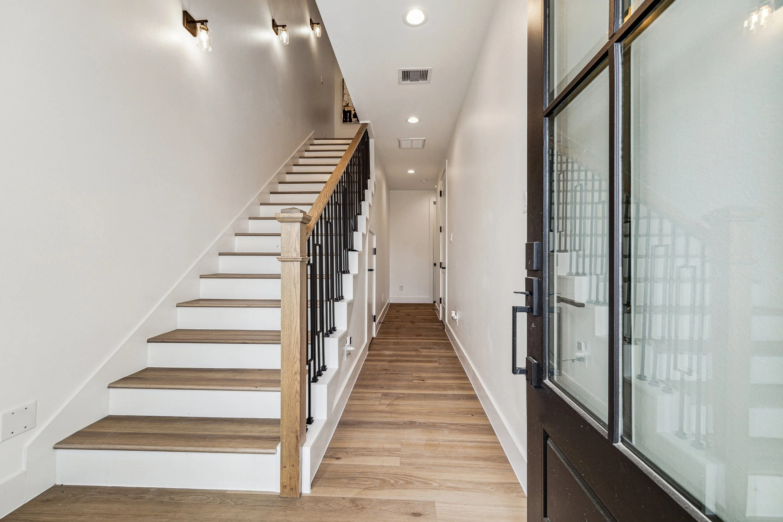 Hutchins 4016 IMG 04.jpg