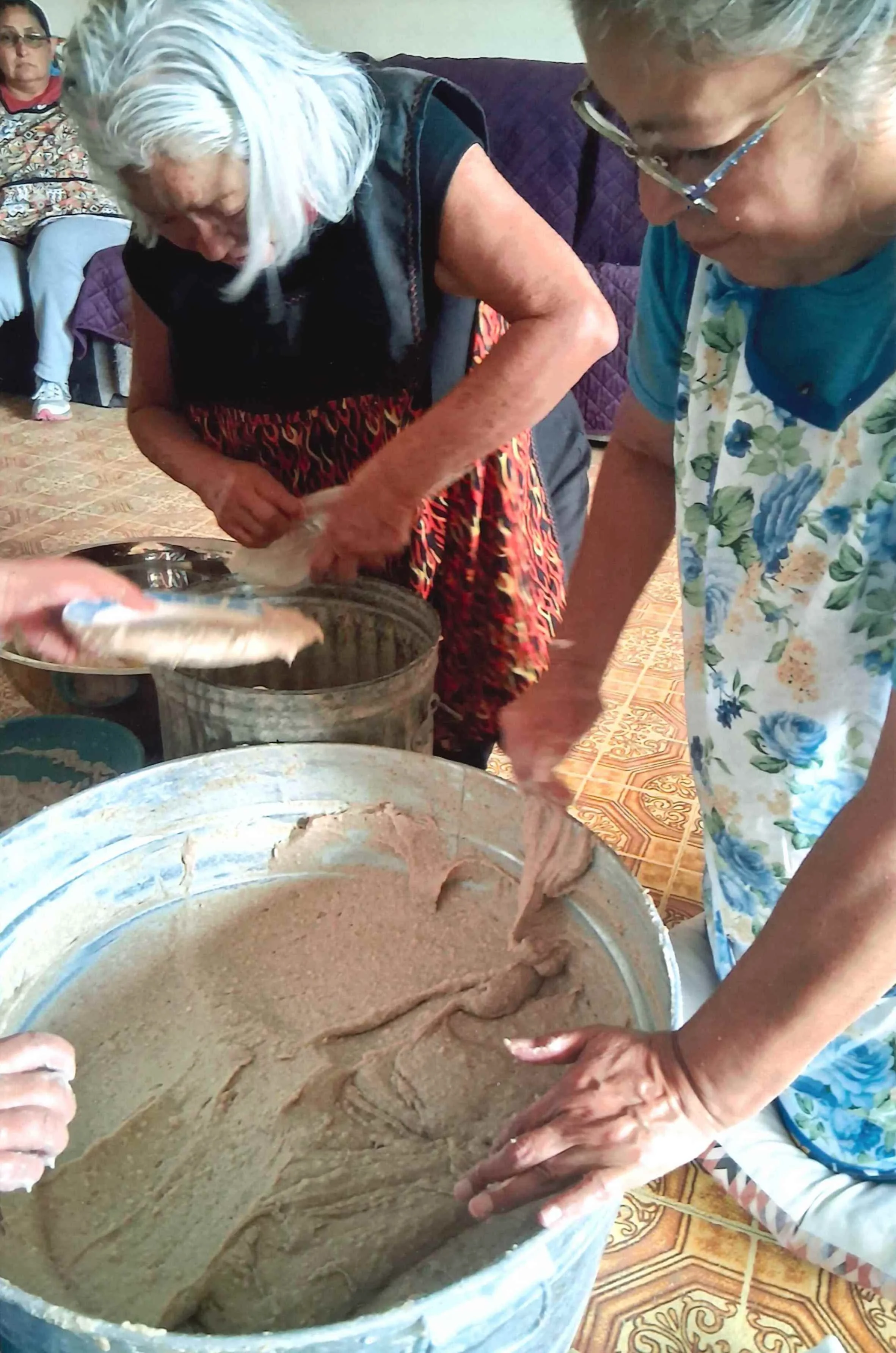 Photo4_Women making Pikami at Supawlavi Village.jpeg