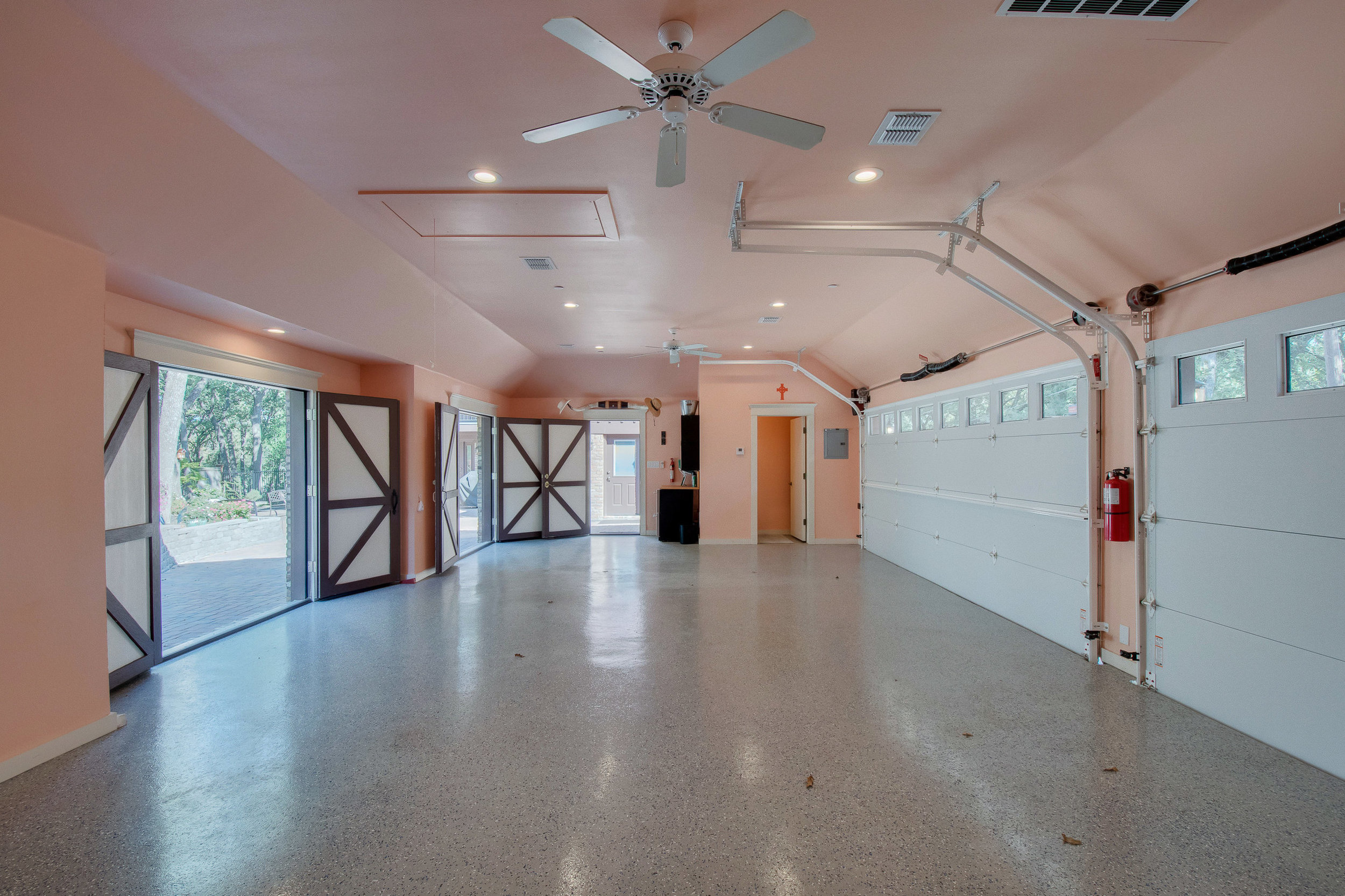 2112 W. Mayfield_28.jpg