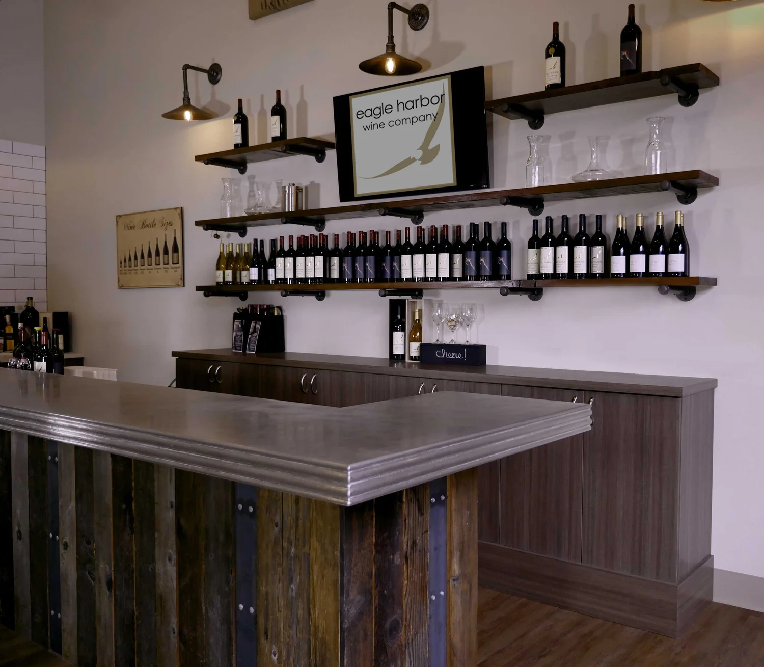 eagle-harbor-wine-bar-2.jpg