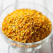 Raw bee pollen