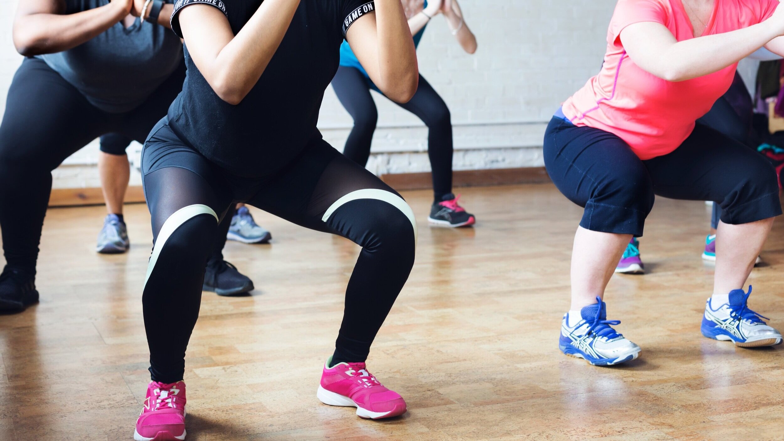 Top 5 Exercises To Strengthen Your Pelvic Floor Lisa Health Blog