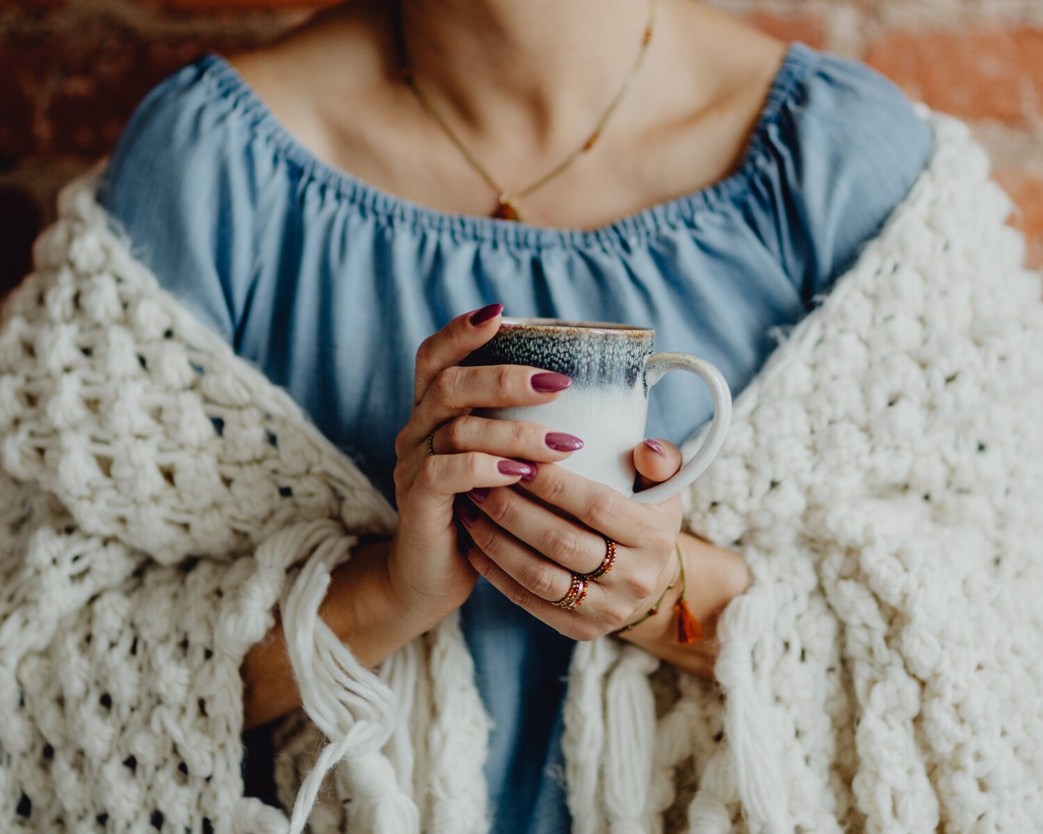 Dressing in loose layers is a smart strategy to deal with hot flashes. Watch out for caffeine and hot beverages though!