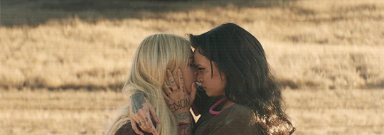 http://demetrialuvater.tumblr.com/post/174438217772/hayley-kiyoko-what-i-need-feat-kehlani