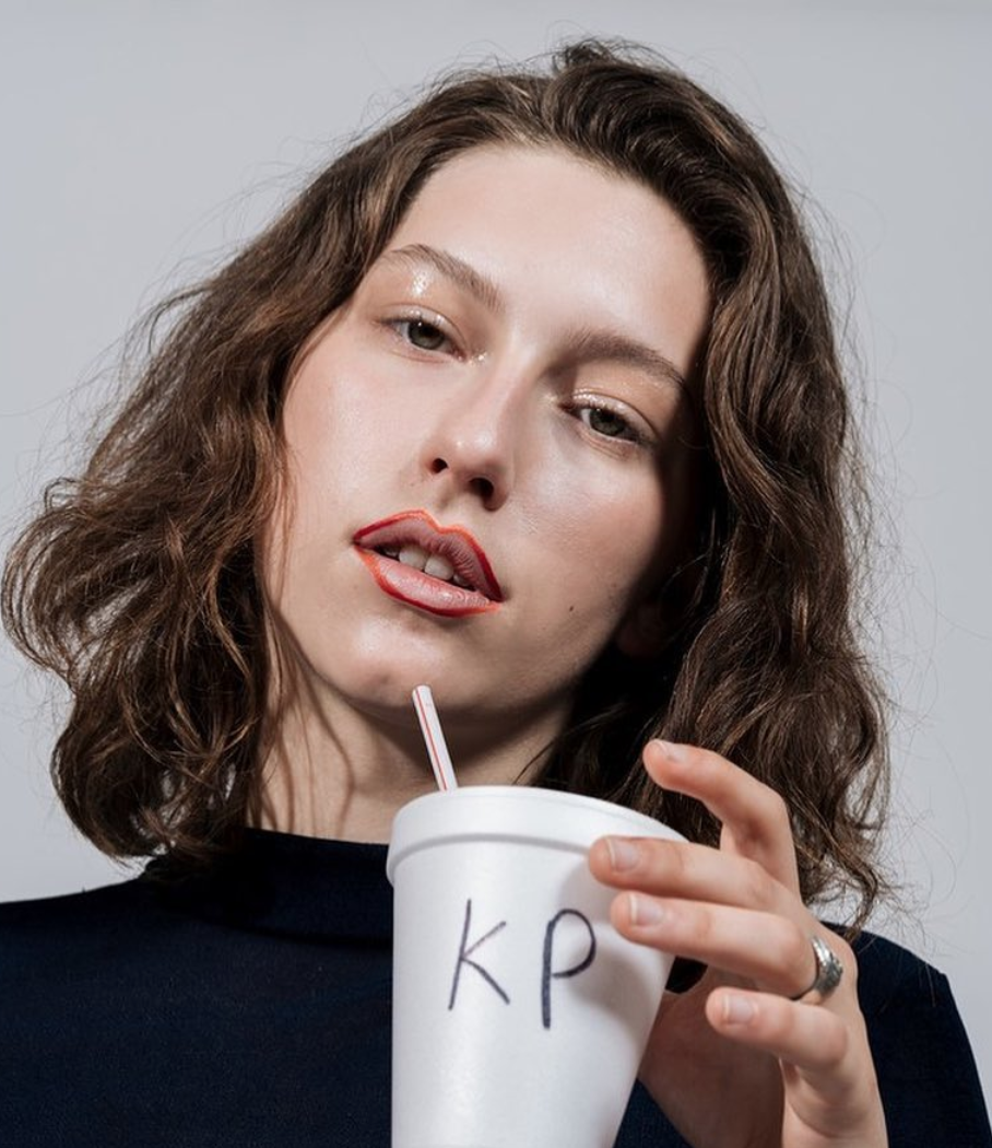 https://www.instagram.com/p/BkDo4a7FuX8/?hl=en&taken-by=kingprincess69