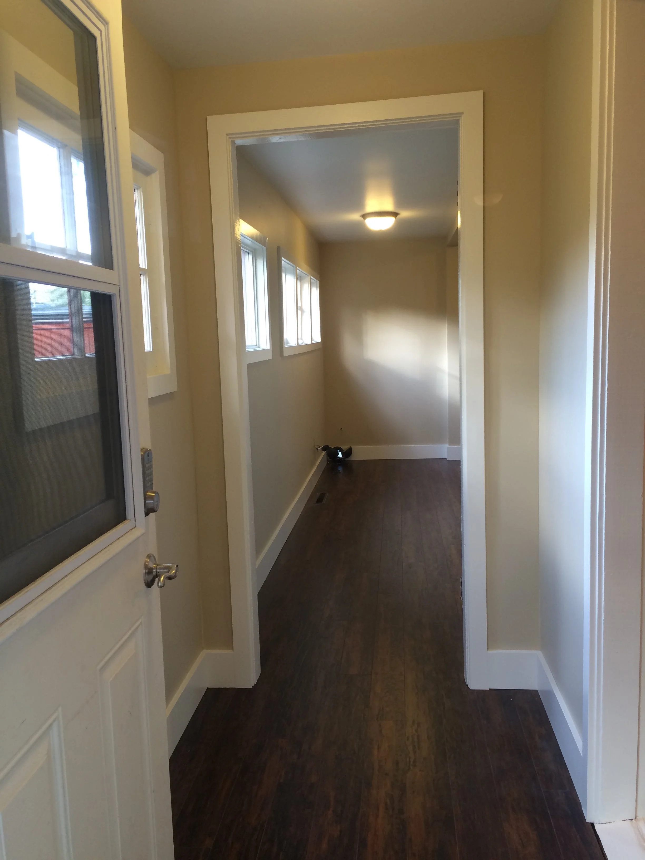 hallway-renovation-kootenays.jpg
