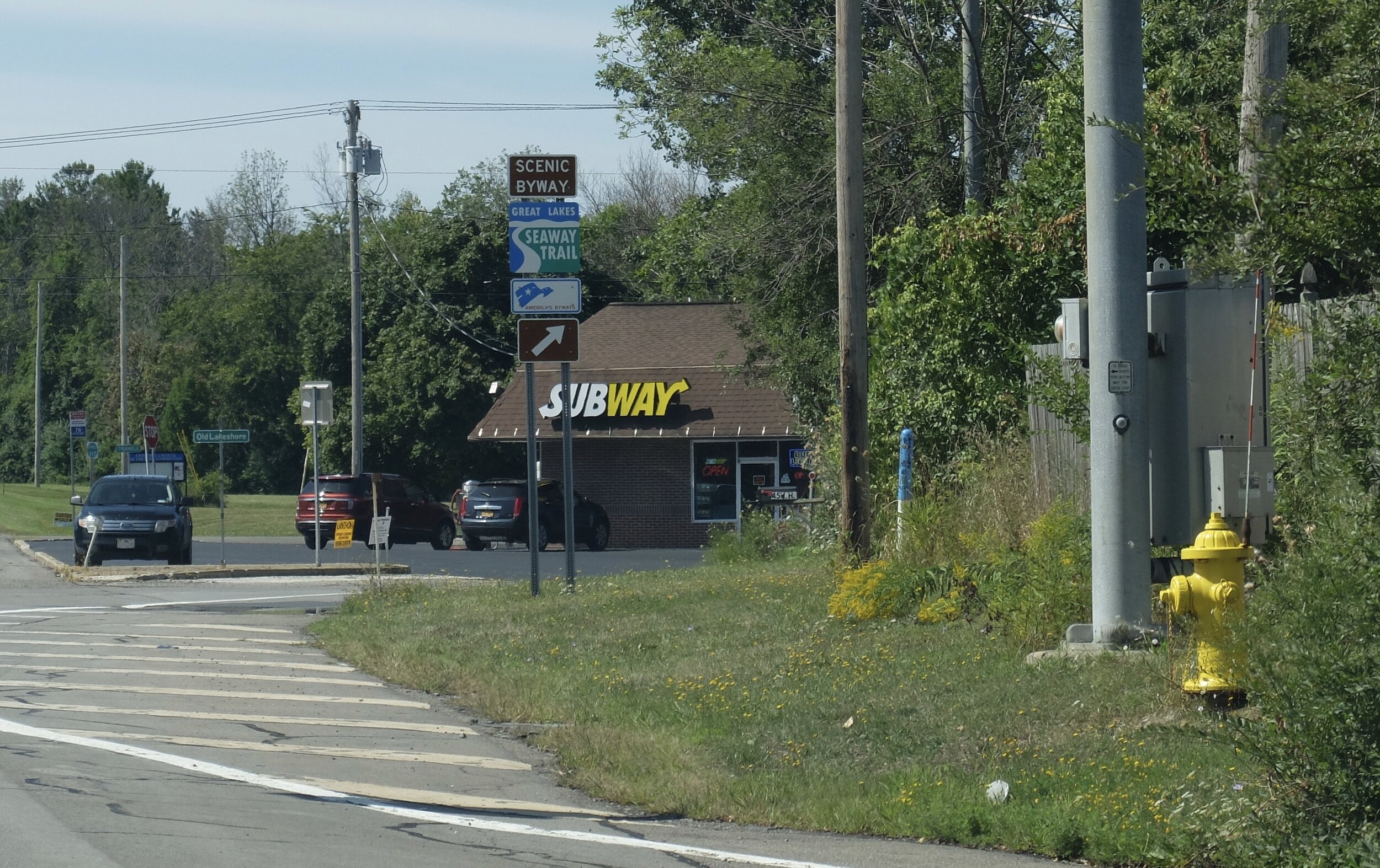 I had noticed on a detailed local map Lake Shore Road that followed Lake Erie.  I didn't realize that it was a Scenic Byway.  We turned right here.  Scenic it was!