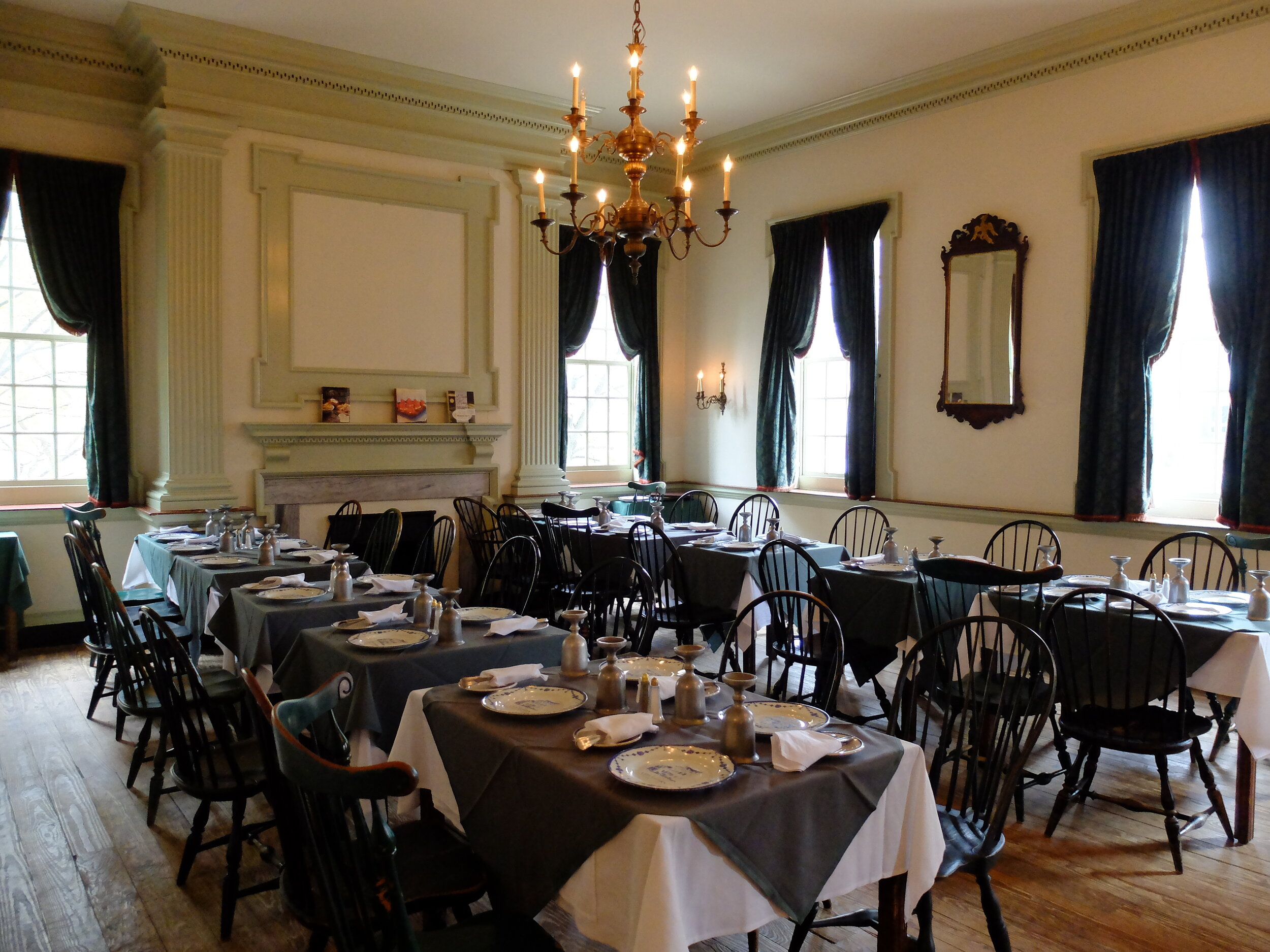 Many important historic events took place at The City Tavern, including Washington's first meeting Lafayette in 1777.