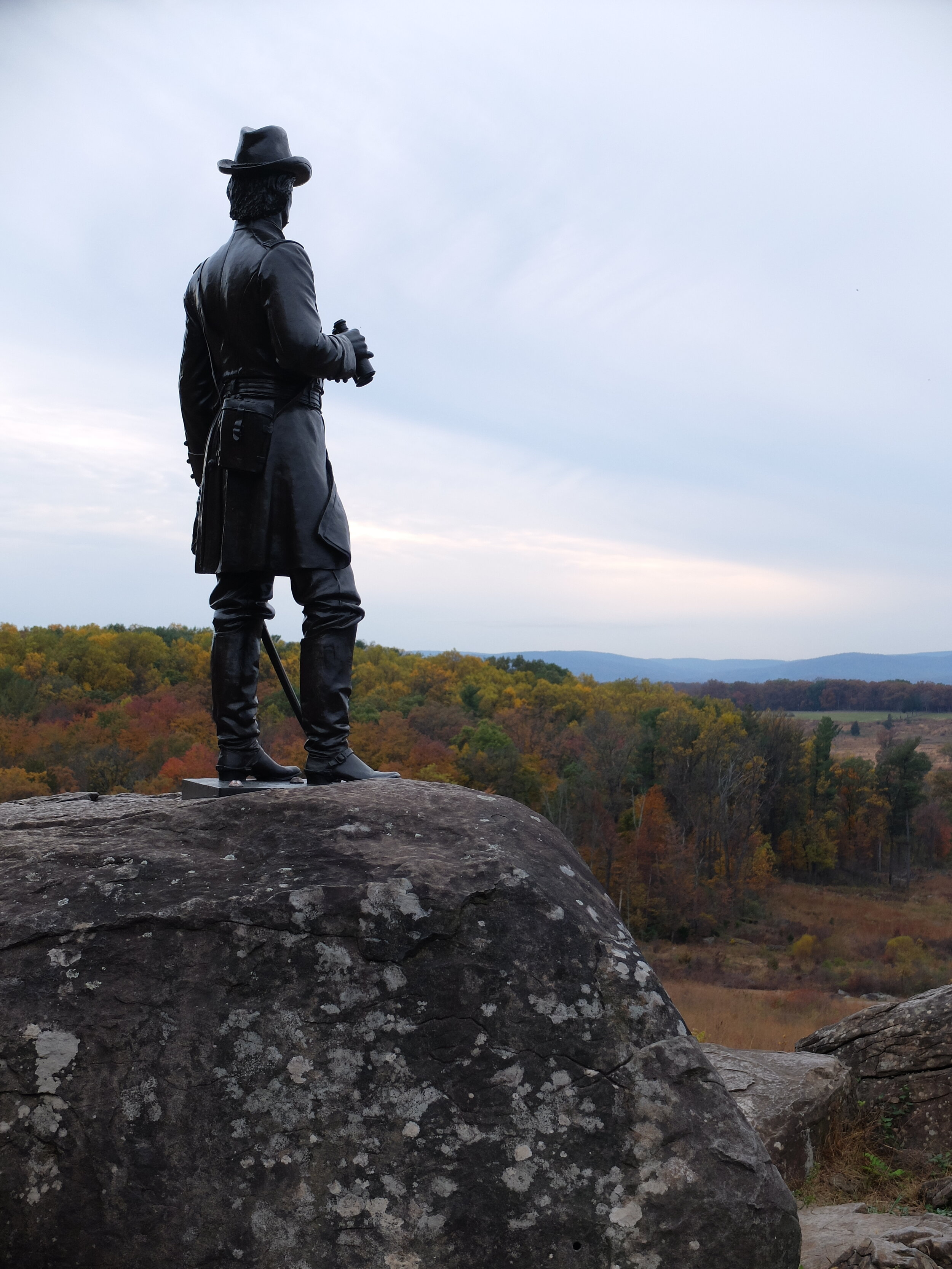 Gen. Warren on Little Round Top.