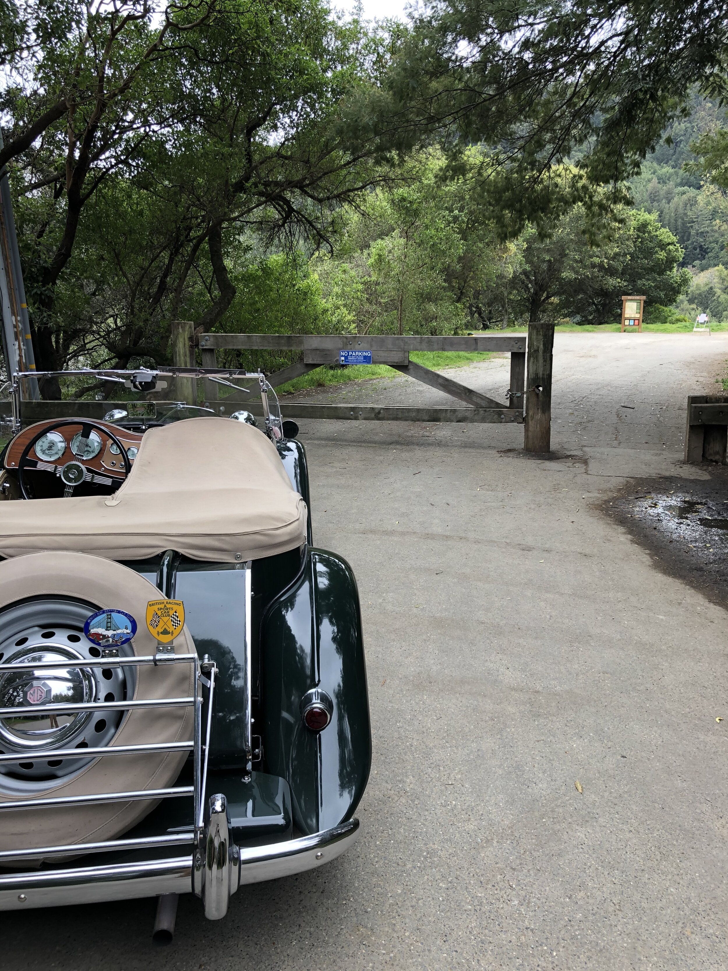 Taking the MG out for a spin, I had to investigate if there was access to one of our favorite walks starting at the Crown Road trailhead.  It was open but posted that social distancing was advised.  