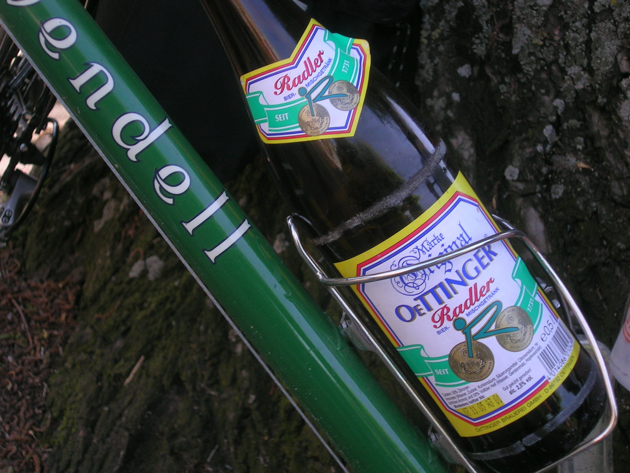  In German, “ radler ” translates to “cyclist.” The term Radler originated with a drink called Radlermass (literally “cyclist liter”) that was created by Innkeeper Franz Kugler in a small town named Deisenhofen, just outside Munich. During the great 
