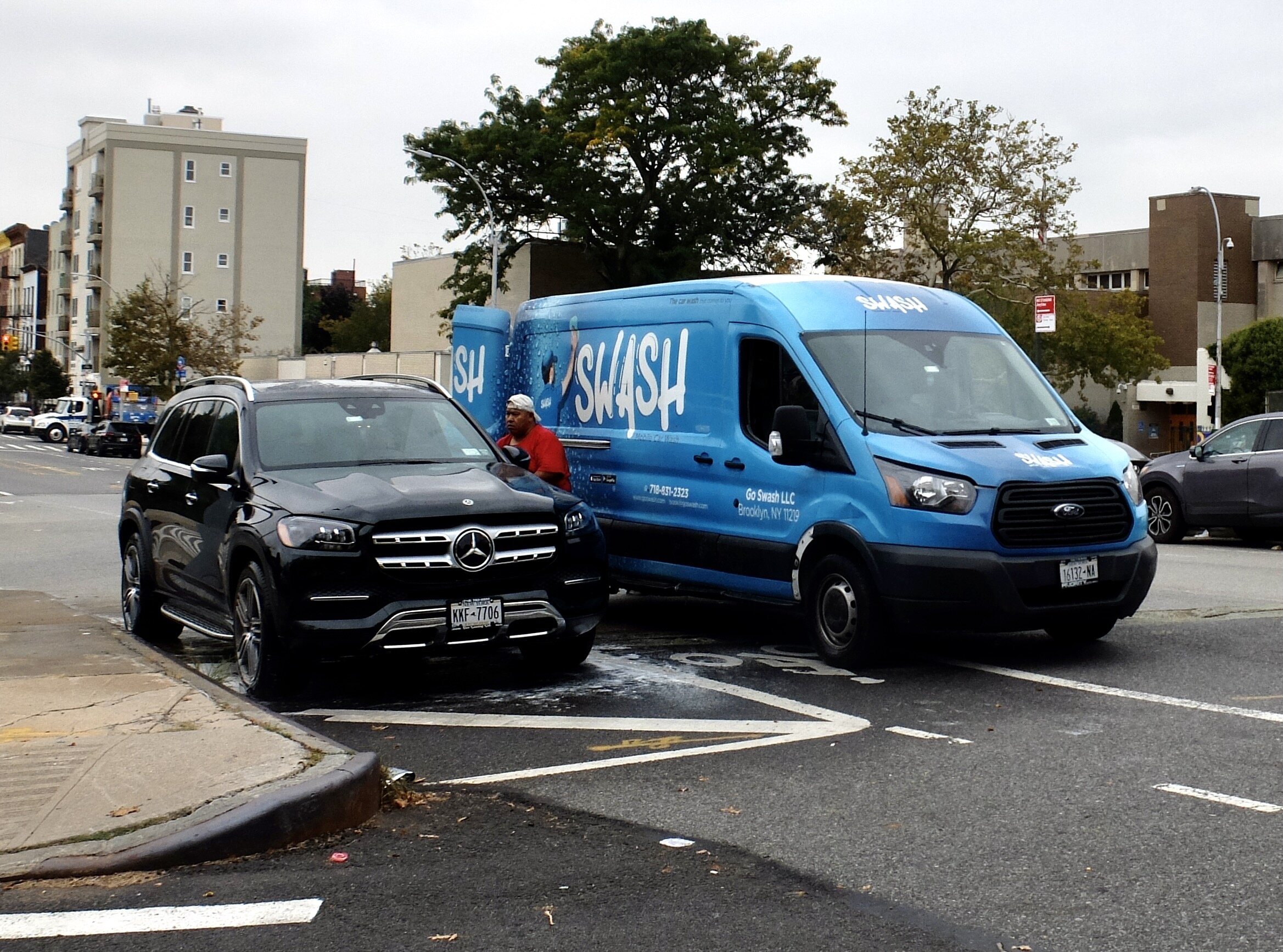 Car washer will come to you.