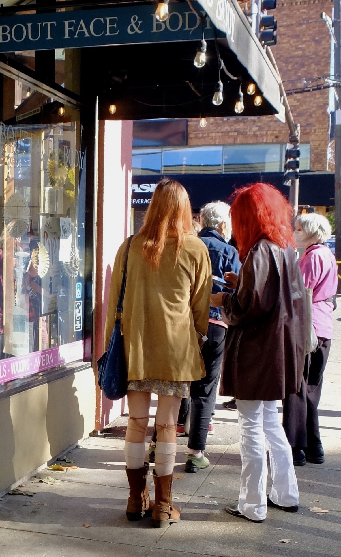 The line to be served at Boichik Bagels was long &amp; moving slowly.