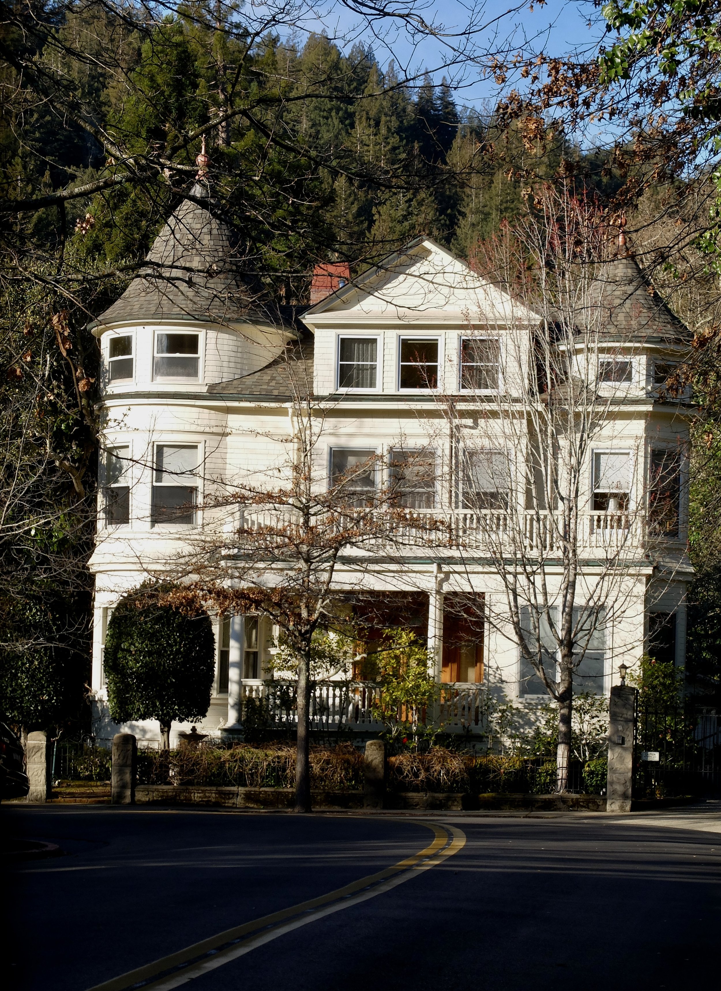 Francis Ford Coppola's 1996 movie "Jack," with Robin WIllliams, was filmed here in Ross, CA.  This was Jack's house.