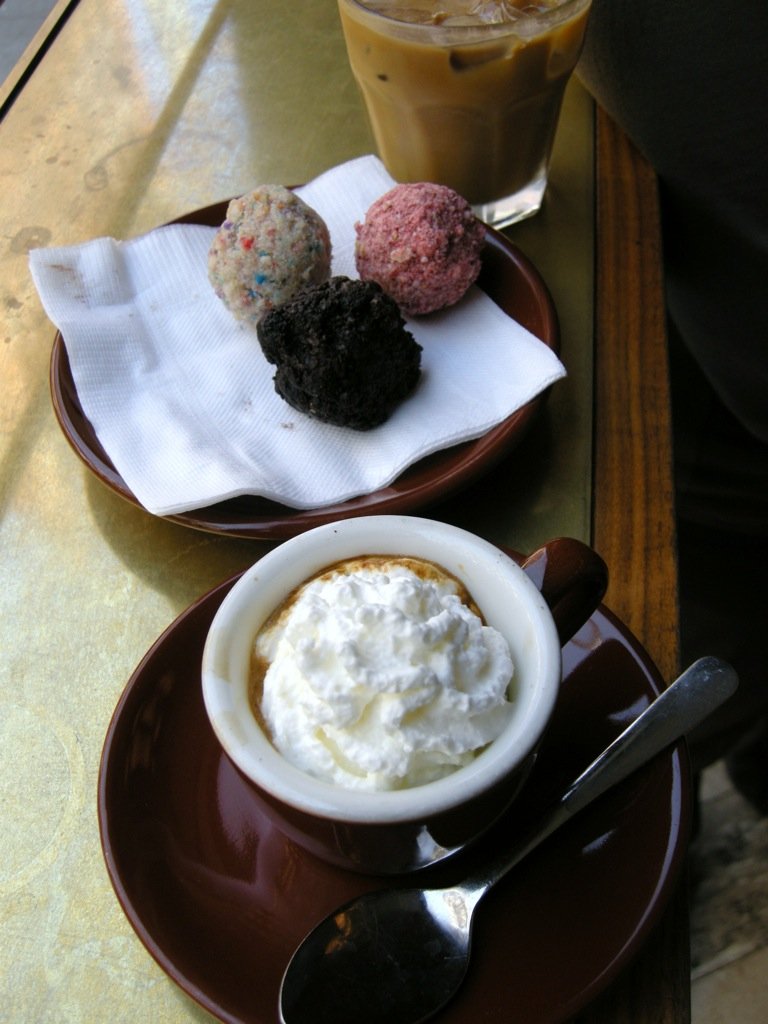 A return to Stumptown in the Ace Hotel, for a caffè con panna.