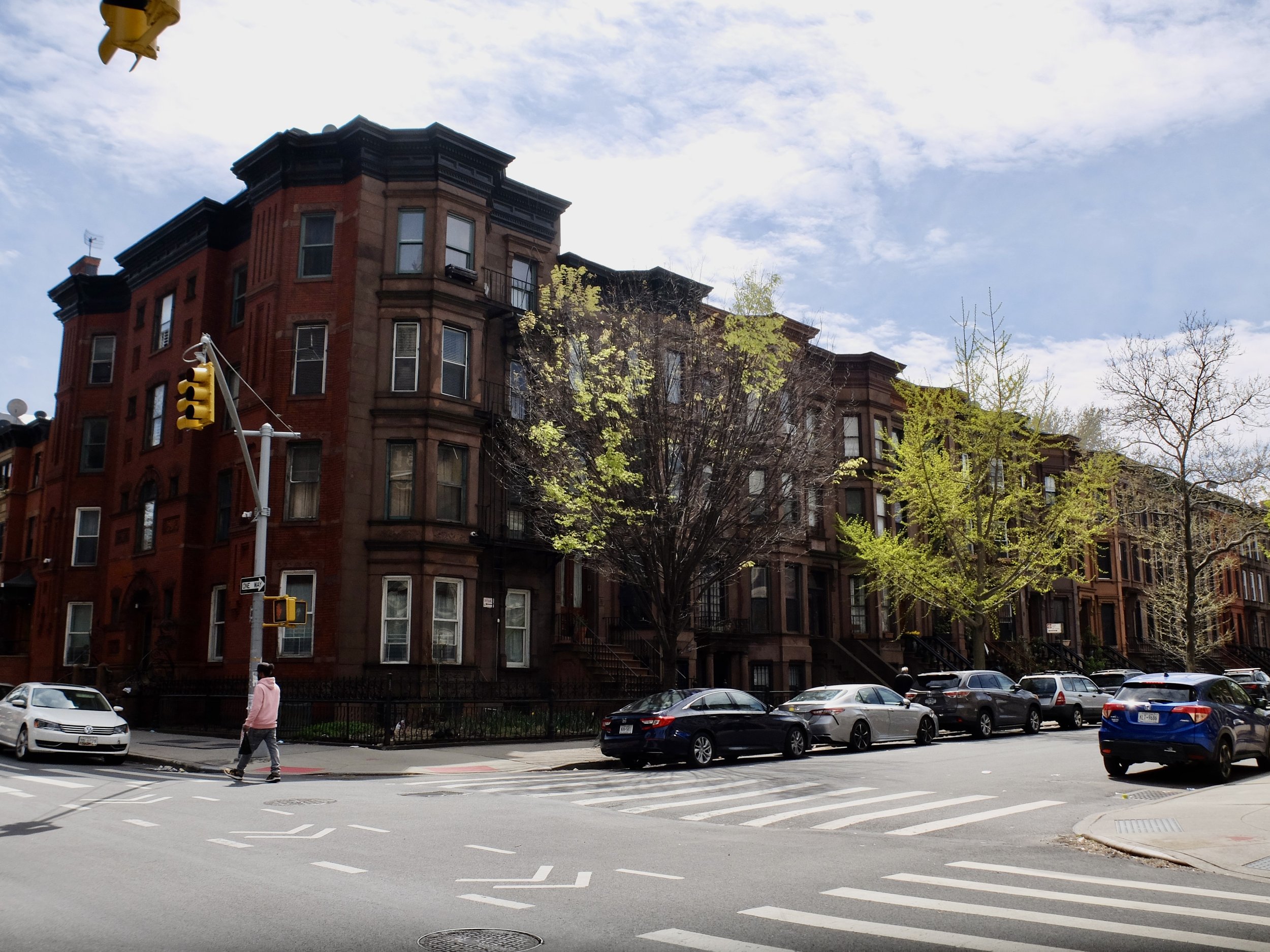 At one time actor Laurence Fisburne lived down this block.  The neighbors loved watching him get picked up in a limo for a shoot.