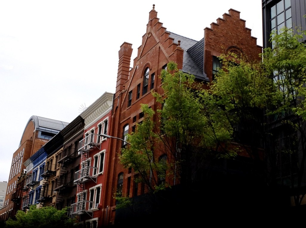 The building on the left is NYU Law School.