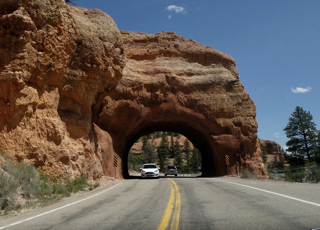  The Red Canyon on Scenic Hwy 12 from Springdale to Bryce Canyon Nat'l Park &amp; Tropic, UT.