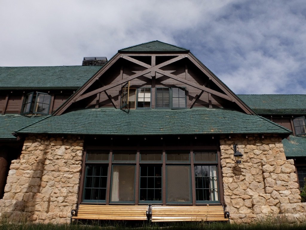 The Audible book about our nat'l parks mentioned that we should look at the roofing shingles.