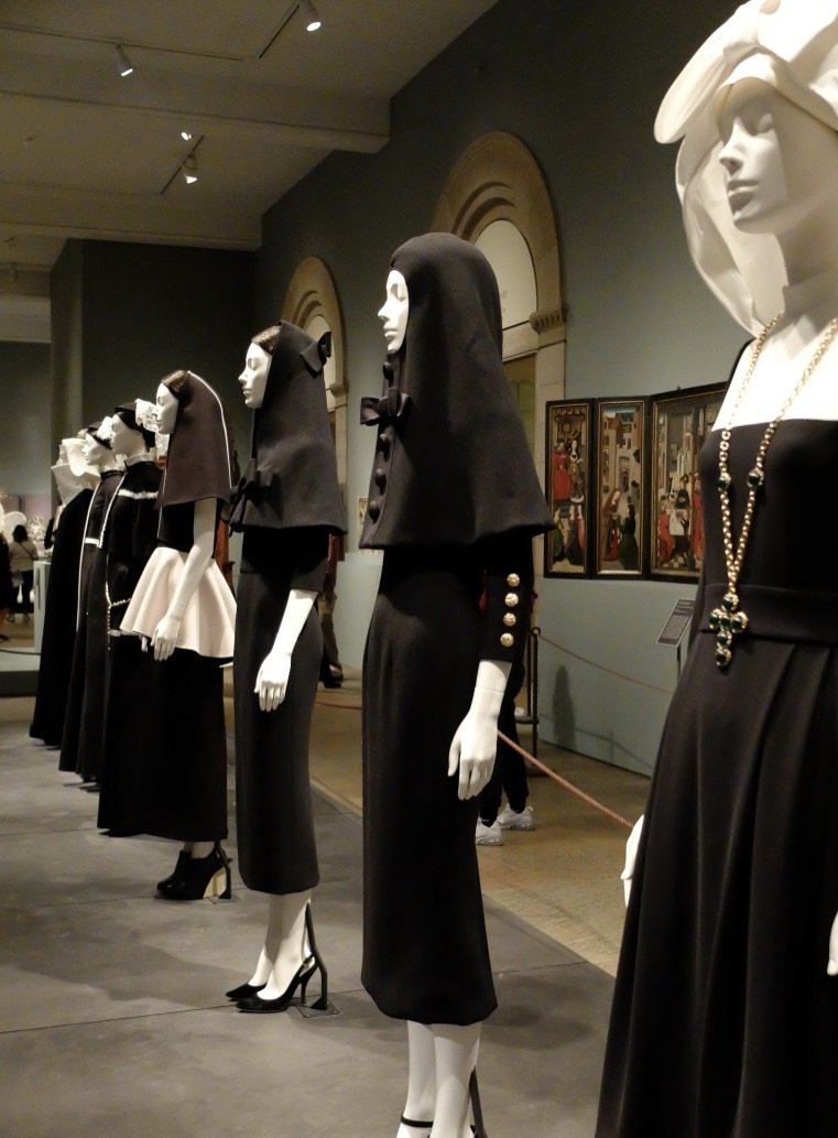  Heavenly Bodies: Fashion &amp; the Catholic Imagination at the Cloisters.  Manhattan, NY. 