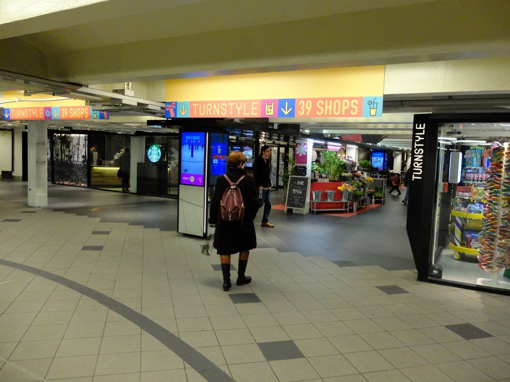 Here we ended up in shops.  It's a decommissioned subway station repurposed into a shopping/eating mall.