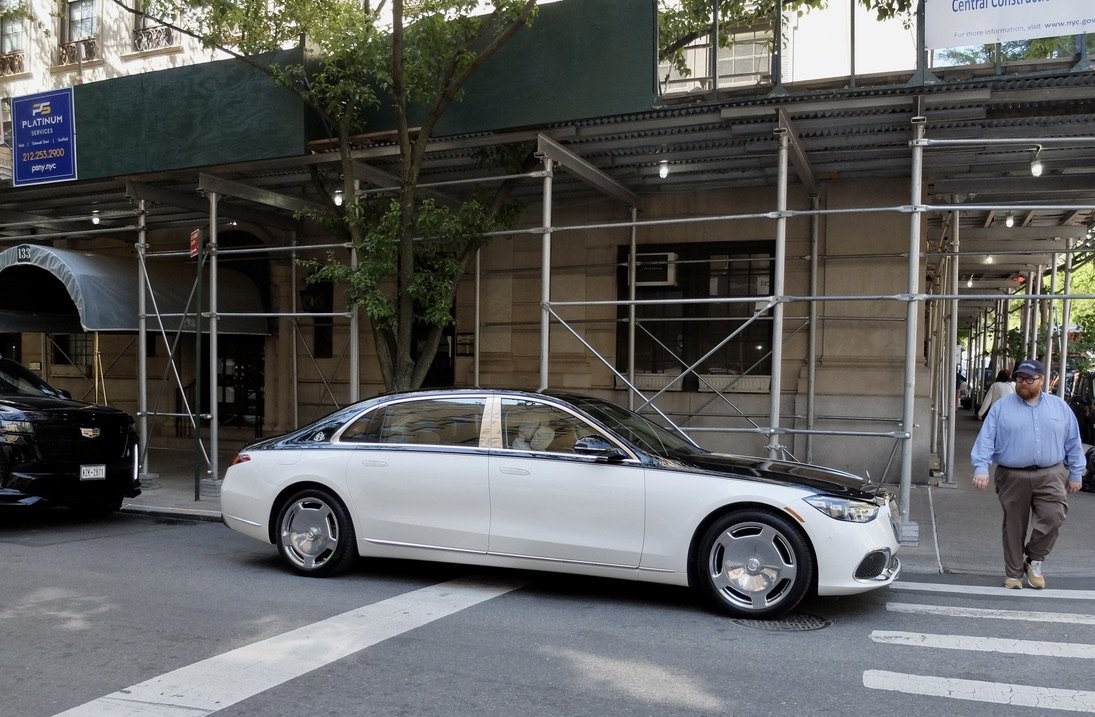 Never had seen a two tone, high end, Mercedes before.