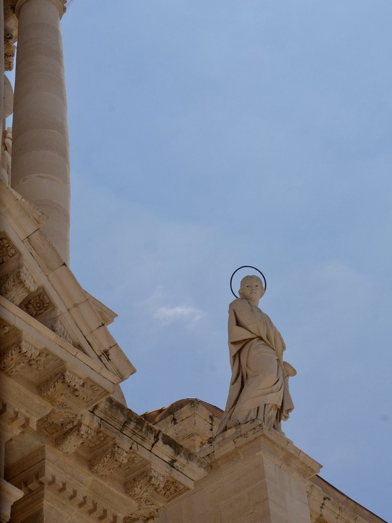  Sta. Lucia (Lucy) - Patron saint of Siracusa.