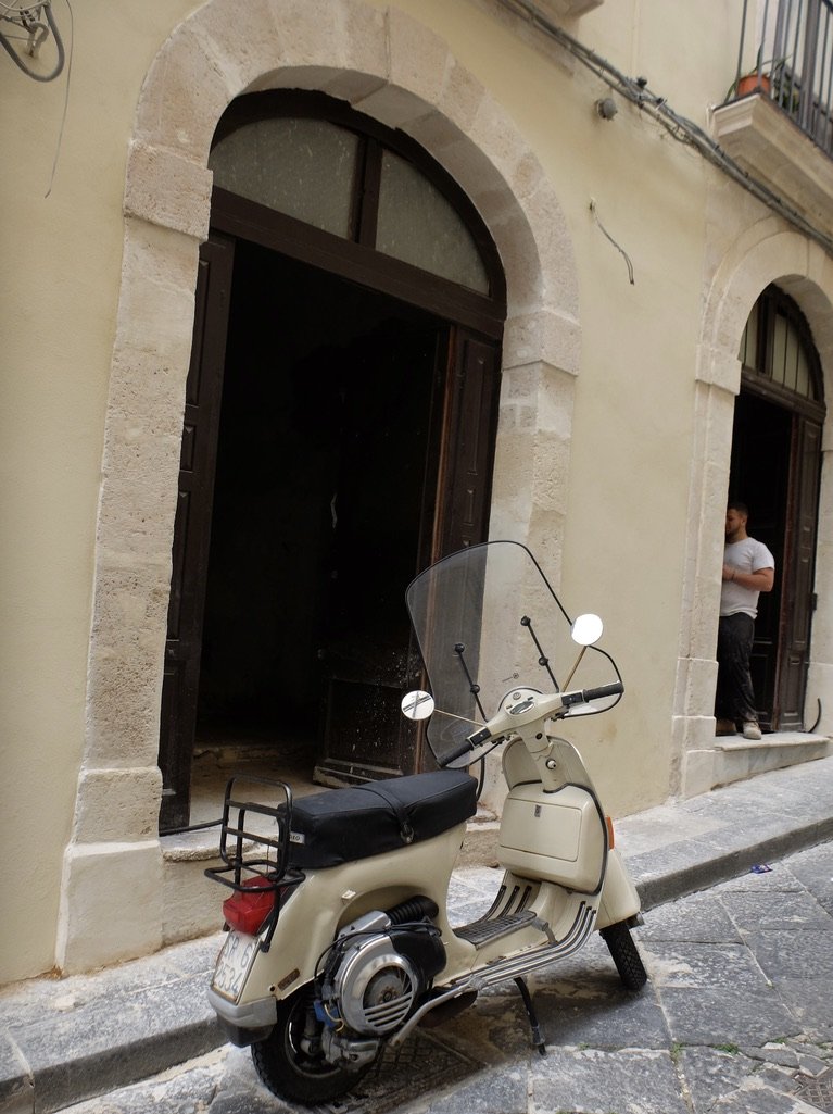  Vintage VESPA scooter.  Off to ride scooters in Rome, then home.  Momenti salienti di Quattro giorni a Roma - maggio 2023 / Highlights of Four Days in Rome - May 2023   https://photos.app.goo.gl/53sZ1FviKDREiAVc6 