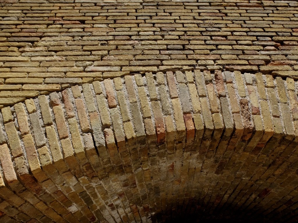  ODEON - These are the triangular bricks seen before, at the theater. 