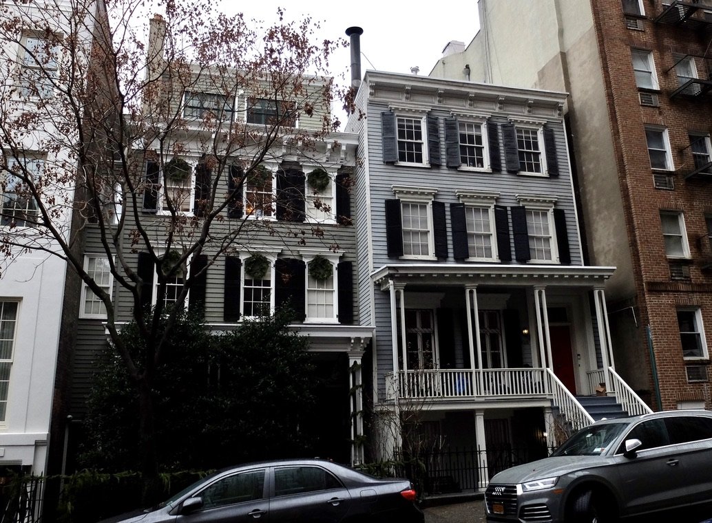  Civil War-era survivors on Carnegie Hill on the Upper East Side: 122 (l) c. 1859 &amp; 120 (r) East 92nd Street. c, 1871.   https://ephemeralnewyork.wordpress.com/2022/06/20/the-charming-wooden-houses-time-forgot-in-carnegie-hill/  