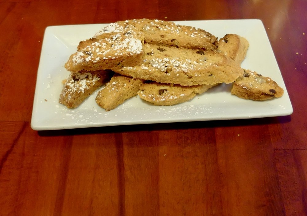  Il Violino - Trattoria Italiano.  We had these biscotti for several days, including on the flight home.  Dipped in an espresso macchiato, yum!  Reminiscent of mandel bread.  Il Violino - Trattoria Italiano. 