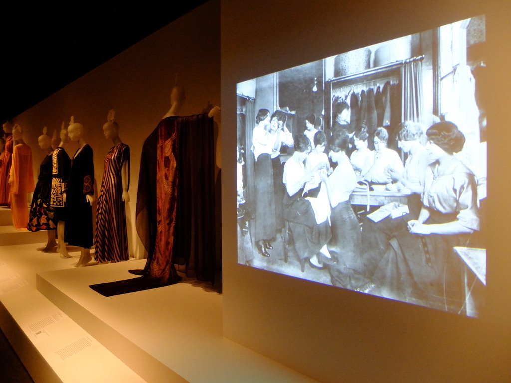   Women Dressing Women   @ the MET. 