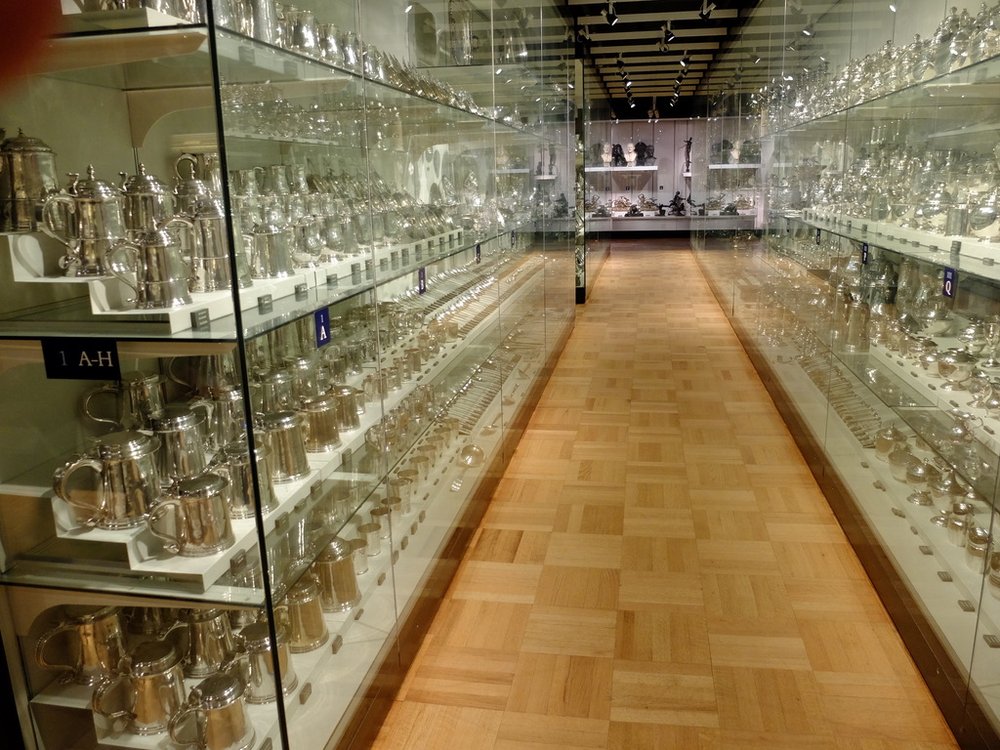  As we were walking down this aisle in the MET, we overheard a fellow say to his friends "Where am I, in Crate &amp; Barrel?" 