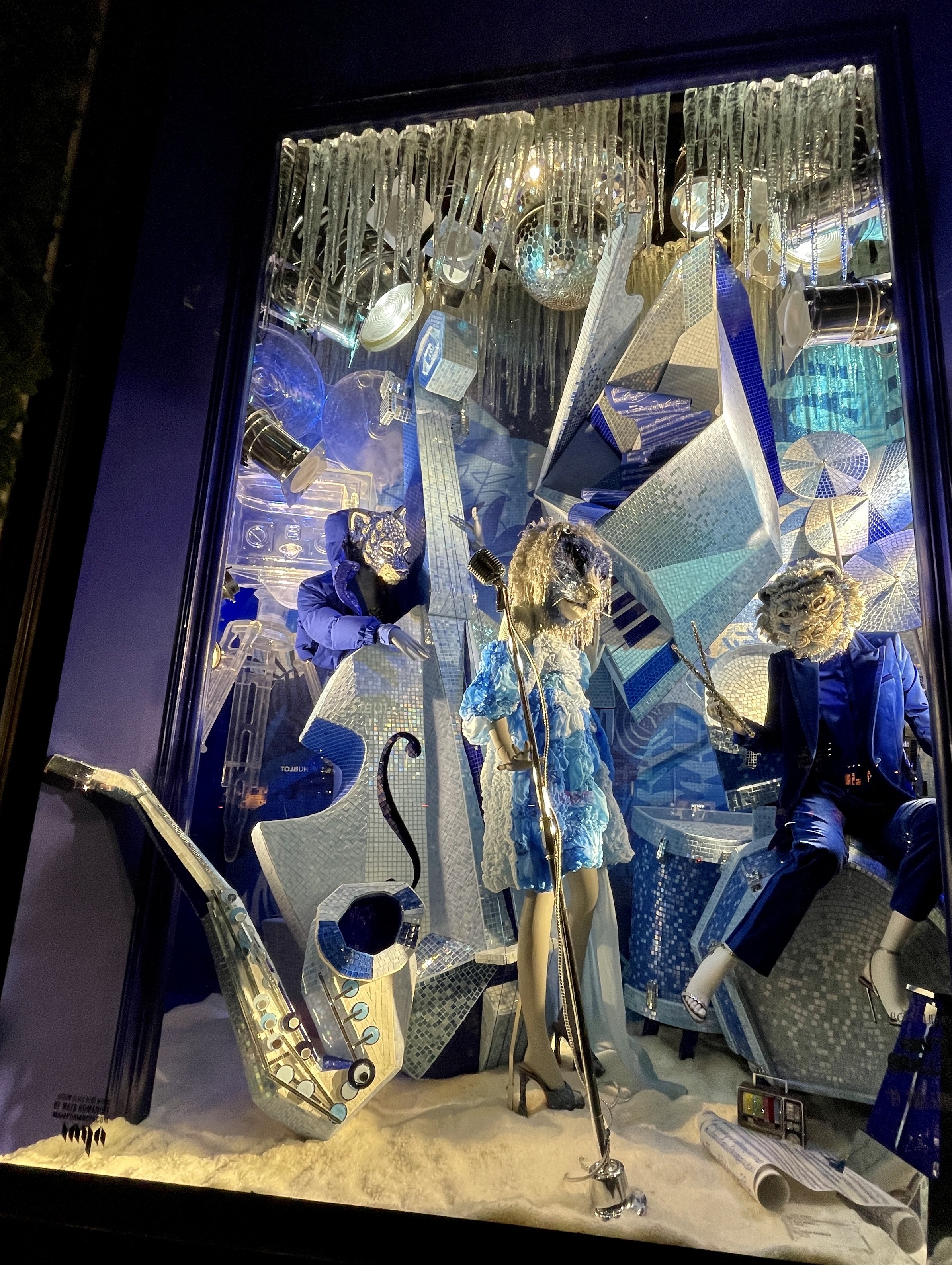  “Creating Bergdorf Goodman holiday windows takes ten months, involves over 100 people, and requires about three weeks to install.” 