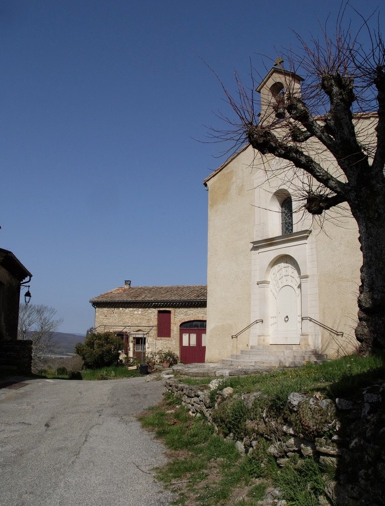 Autichamp en Drôme Provençale.