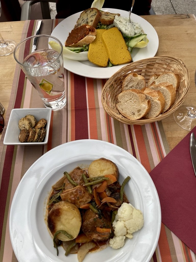  Moussolina de carottas au miel et épices et  Sauté de veau à l'ail et basilic.  These ubiquitous bread baskets are supplied by the French government.  Les Auberistes Café Restaurant Marsanne en Drôme Provençale. 