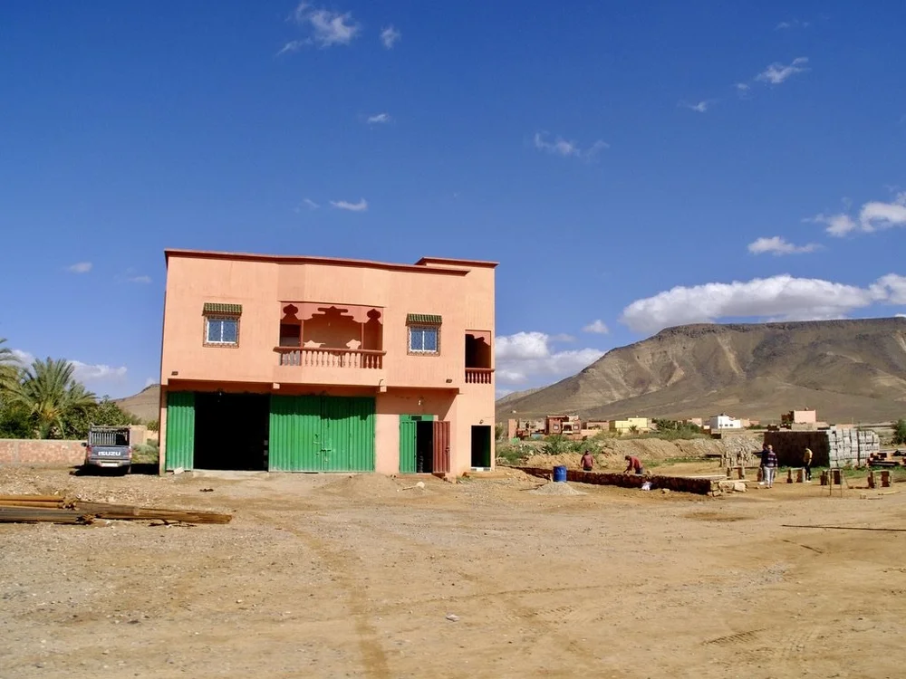 One of the few times that we saw workers doing construction out in the middle of seemingly nowhere. 
