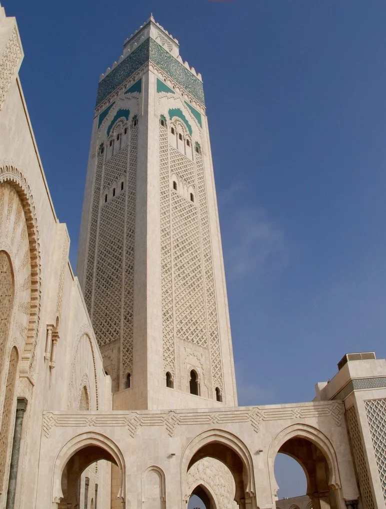  The 210 m (689 ft), 60 stories high minaret is the 2nd tallest in the world.  It’s constructed of highly resistant concrete.     