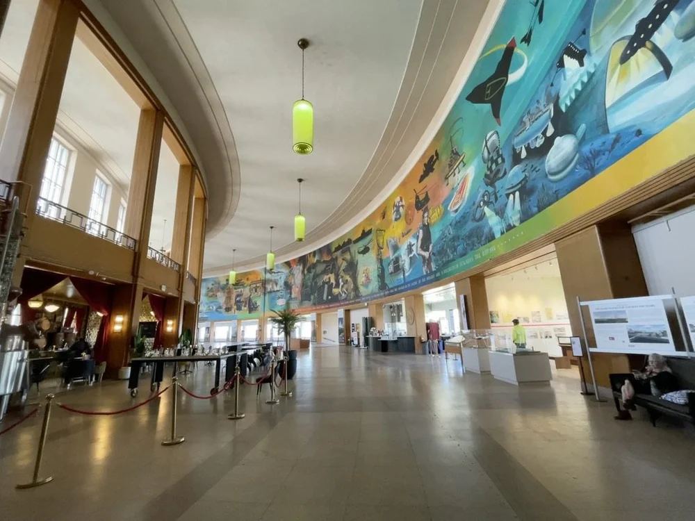  A bicycle ride by the Old Spokes to over the Bay Bridge to Treasure Island.  “The Treasure Island Museum, founded by the Navy in 1975, occupied the lobby of one of the original airport buildings constructed in 1937-38.&nbsp;This Streamline Moderne ‘