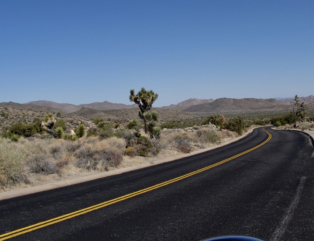 The descent from Keys View. The roads in the park were smooth & exquisite to drive on in the MINI roadster with the top down.