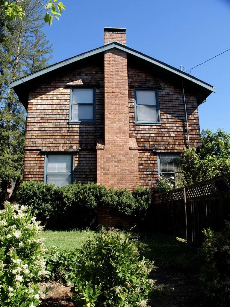 The Faculty Residence at 118 Bolinas, built in 1921, was designed by the architect Julia Morgan. San Francisco Theological Seminary University of Redlands.
