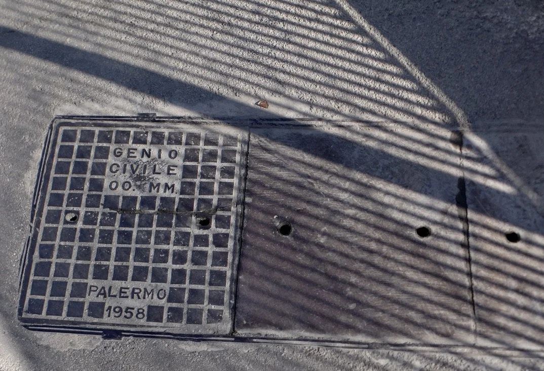 Sicily, Italy seems to like squares & rectangles. Palermo, Sicily, Italy.