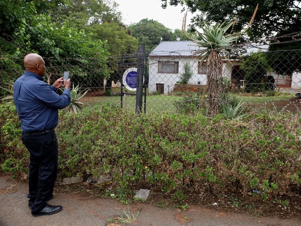  In her book that I was reading, The World That Was Ours , Hilda Bernstein noted the address of the family home in Joburg.  Our tour guide Jacob had heard of Hilda but had never been to the home.  