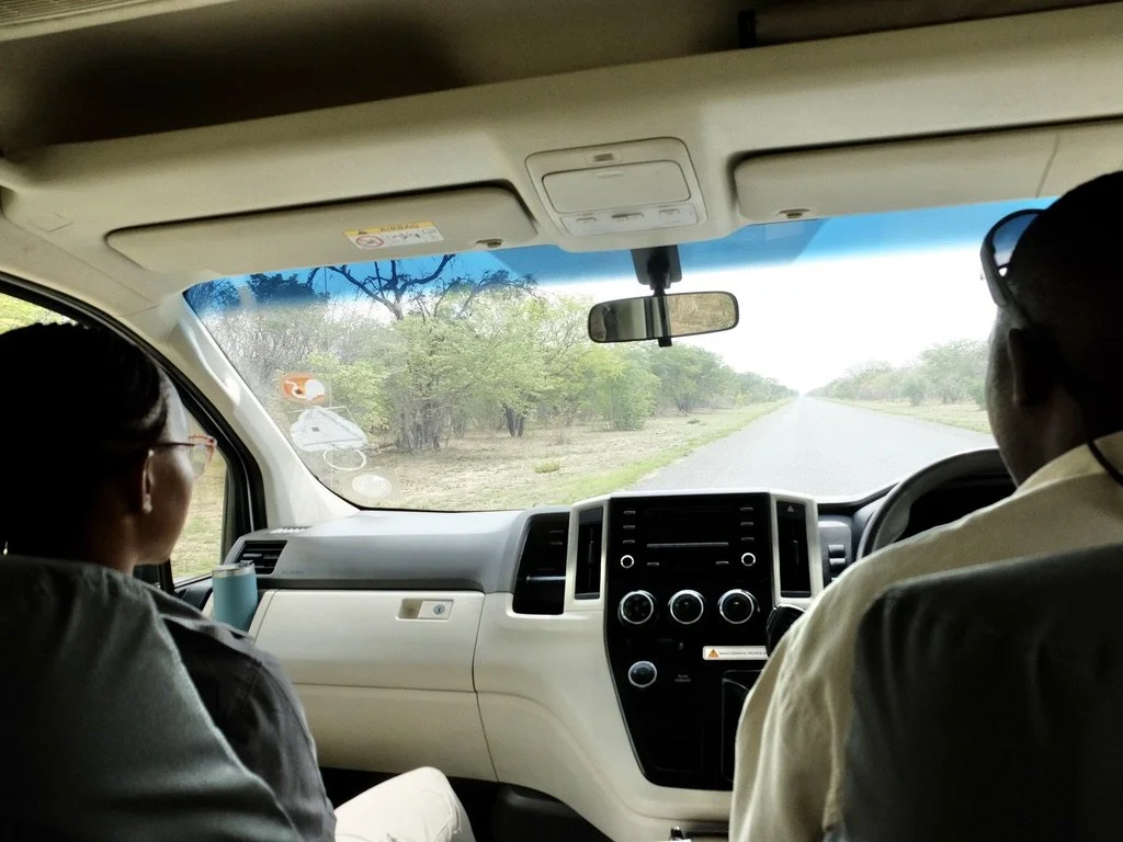  In the long , straight , drive to Kasane Internat’l Airport, we had a continuous conversation. 