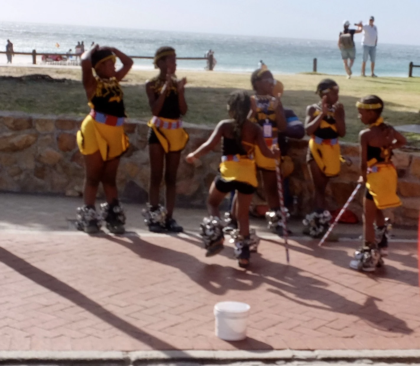  Truly a snappy photo.  The pedestrian walk along the waterfront in Cape Town, South Africa. 