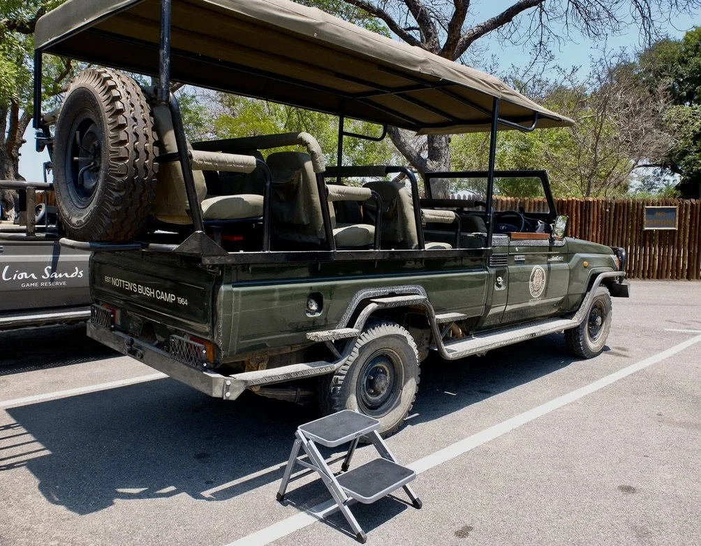  I had no trouble accessing the upper back seats without those steps, but they were nice… 