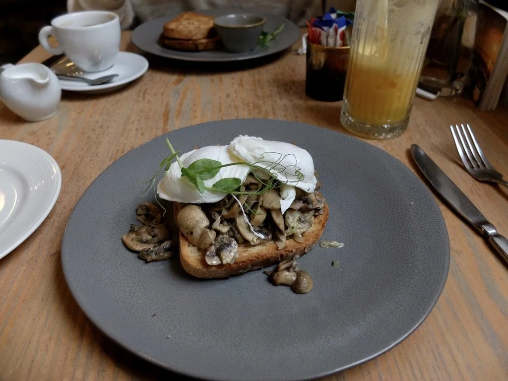  I wanted a big breakfast at the La Belle Cafe &amp; Bakery, Alphen Boutique Hotel.   Delicious &amp; filling but too many mushrooms.   