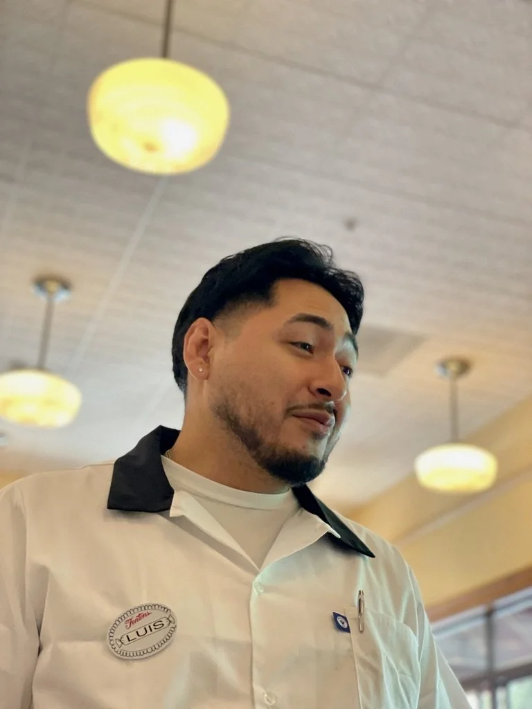  Luis was great.  He didn’t know about the history of Fenton’s &amp; that in the past the servers were all waitresses wearing frilly aprons &amp; caps. 